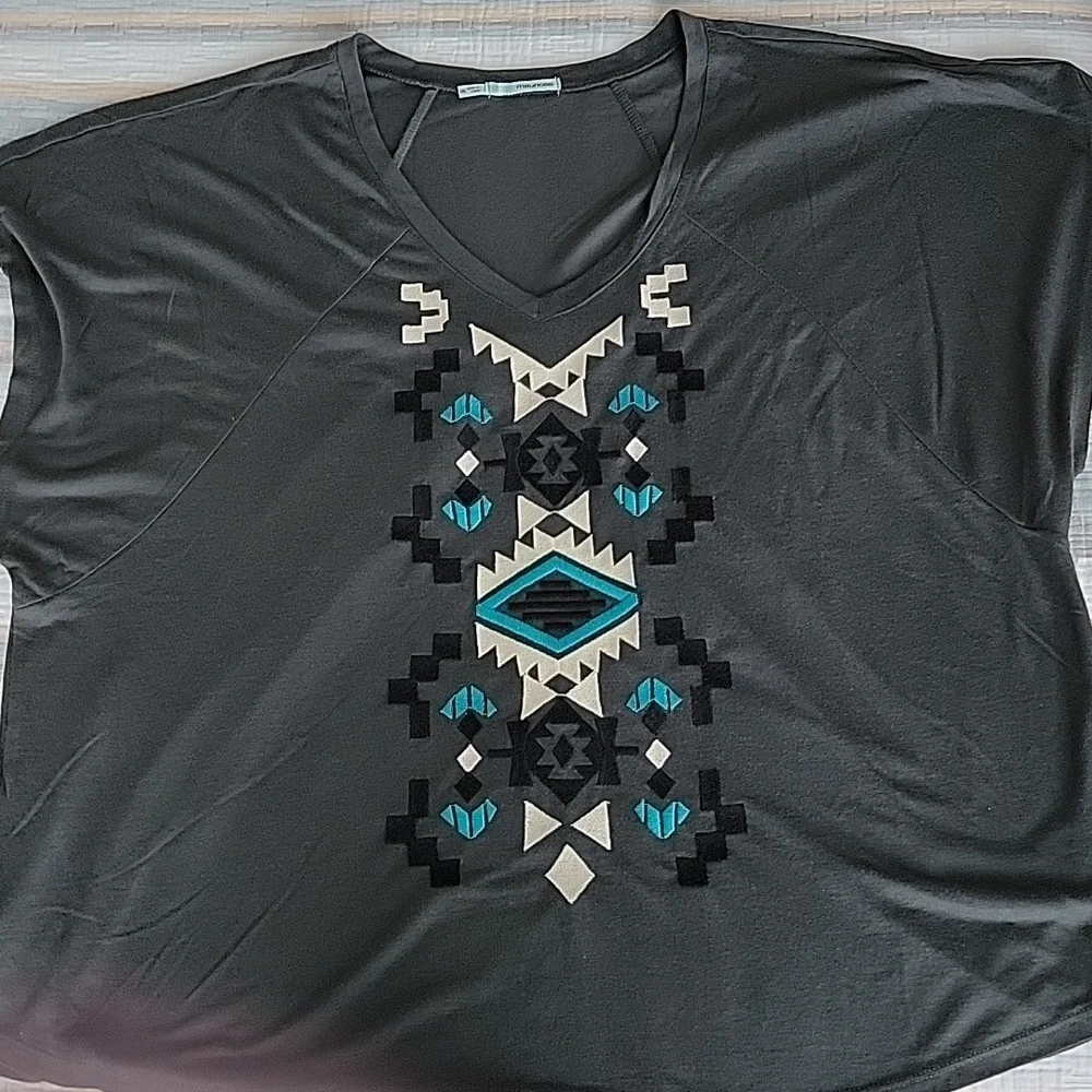 Casual Shirt Bundle - Picture 5 of 13